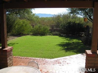 9320 E Walnut Tree Dr, Tucson, AZ 85749 photo 4