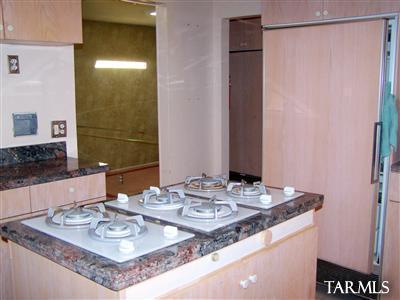 8950 E 3rd St, Tucson, AZ 85710 photo 3