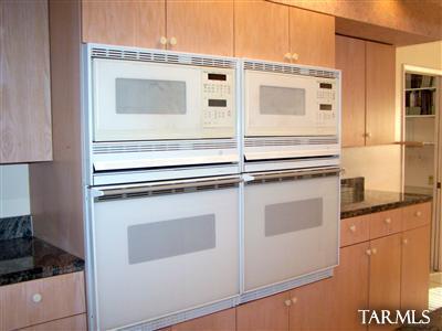 8950 E 3rd St, Tucson, AZ 85710 photo 4