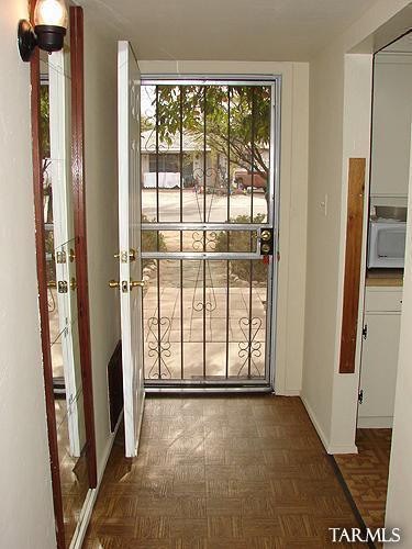 6121 E 16th St, Tucson, AZ 85711 photo 3