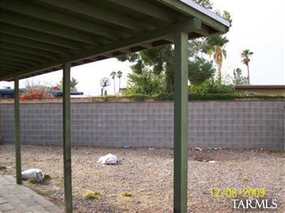 2242 E Pine St, Tucson, AZ 85706 photo 6