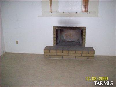 2242 E Pine St, Tucson, AZ 85706 photo 2