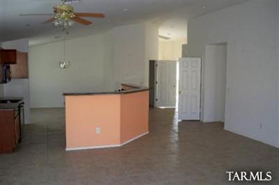 92 W Eric Dorman St, Vail, AZ 85641 photo 2
