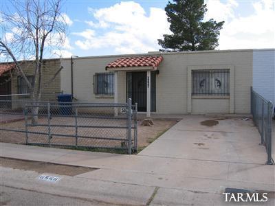 6566 E Hawk Dr, Tucson, AZ 85730 photo 1