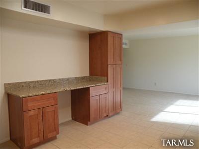 6820 E 3rd St, Tucson, AZ 85710 photo 8
