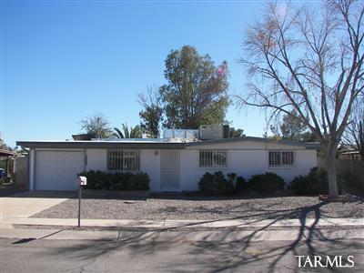 8574 E Ruby Dr, Tucson, AZ 85730 photo 1