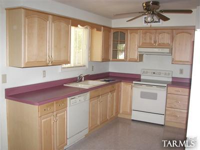 8574 E Ruby Dr, Tucson, AZ 85730 photo 5