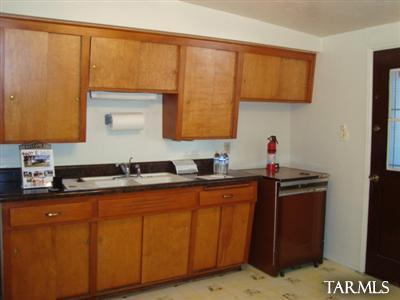 4607 E 24th St, Tucson, AZ 85711 photo 7