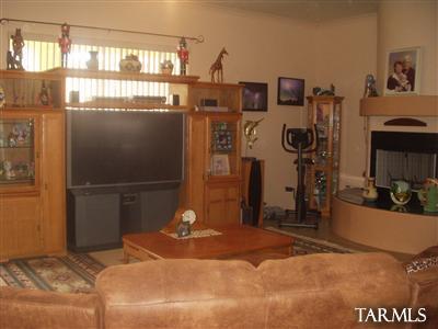 1008 S Garfield Ave, Vail, AZ 85641 photo 4