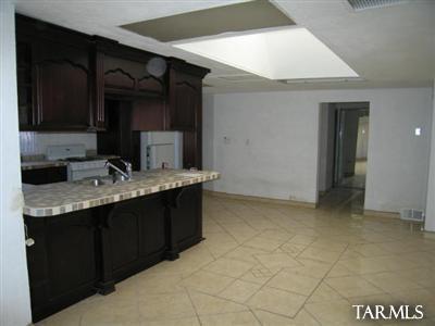 1045 E 9th St, Douglas, AZ 85607 photo 5