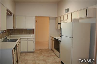 621 E Atlanta Pl, Vail, AZ 85641 photo 2