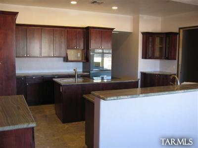 64772 Edwin Rd, Tucson, AZ 85739 photo 5