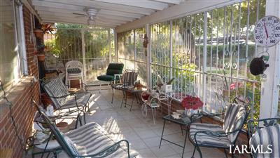6034 E Seneca St, Tucson, AZ 85712 photo 2