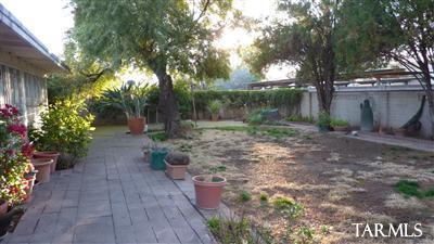 6034 E Seneca St, Tucson, AZ 85712 photo 3