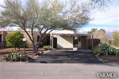 9881 E Skyview Dr, Tucson, AZ 85748 photo 1