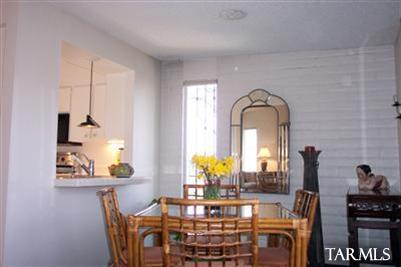 9881 E Skyview Dr, Tucson, AZ 85748 photo 5
