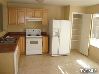 6922 S Harrier Loop, Tucson, AZ 85756 photo 3