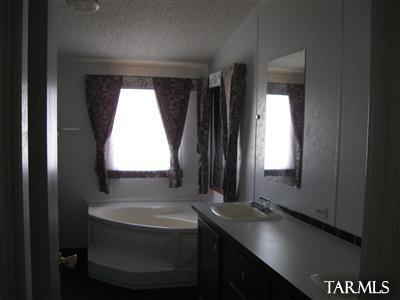 182 S Taylor Rd, Willcox, AZ 85643 photo 6