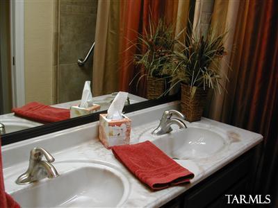 7500 E Via Cornucopia, Tucson, AZ 85715 photo 8