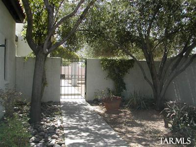 7500 E Via Cornucopia, Tucson, AZ 85715 photo 1
