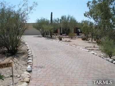 6220 E River Rd, Tucson, AZ 85750 photo 1