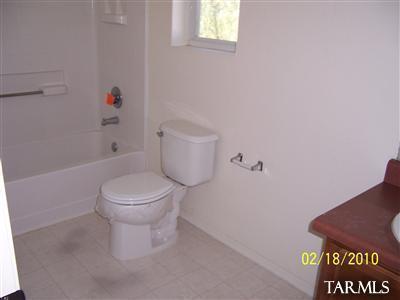 5769 E Bellow Ln, Tucson, AZ 85712 photo 12