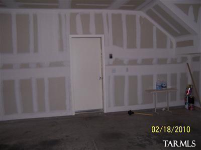 5769 E Bellow Ln, Tucson, AZ 85712 photo 10