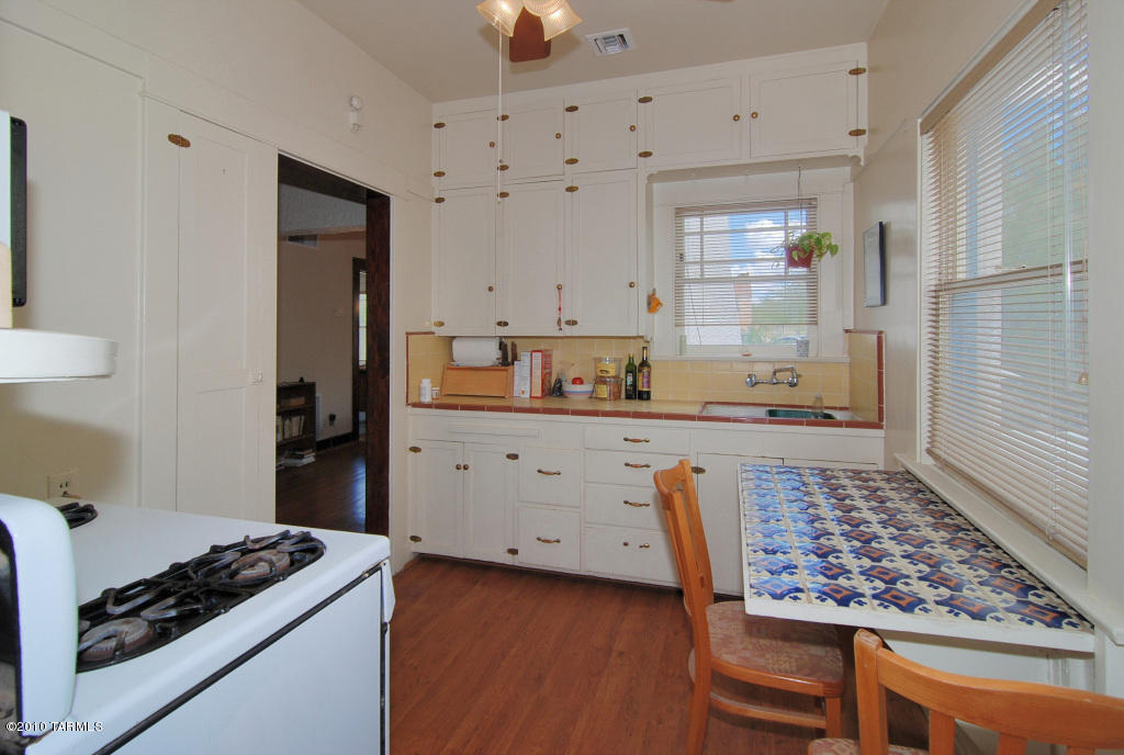 2328 E 4th St, Tucson, AZ 85719 photo 5