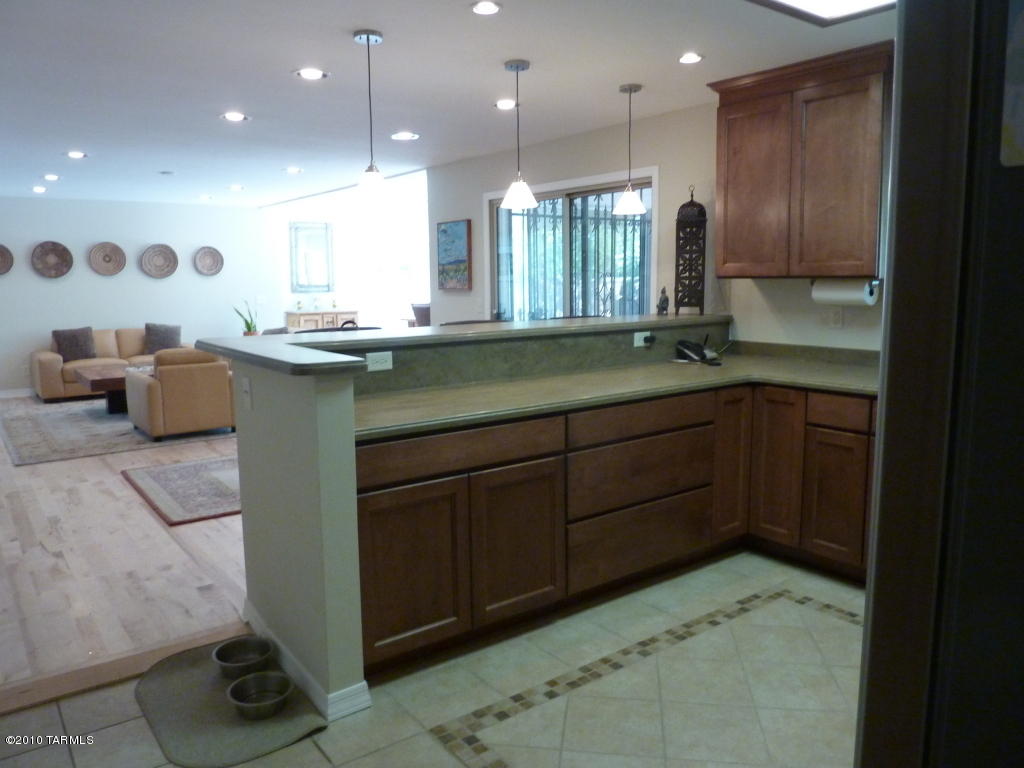 2333 E Mitchell St, Tucson, AZ 85719 photo 10
