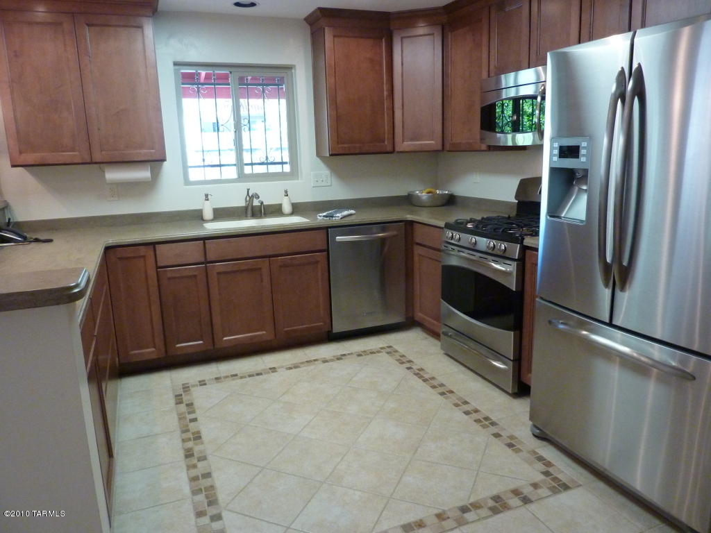 2333 E Mitchell St, Tucson, AZ 85719 photo 6