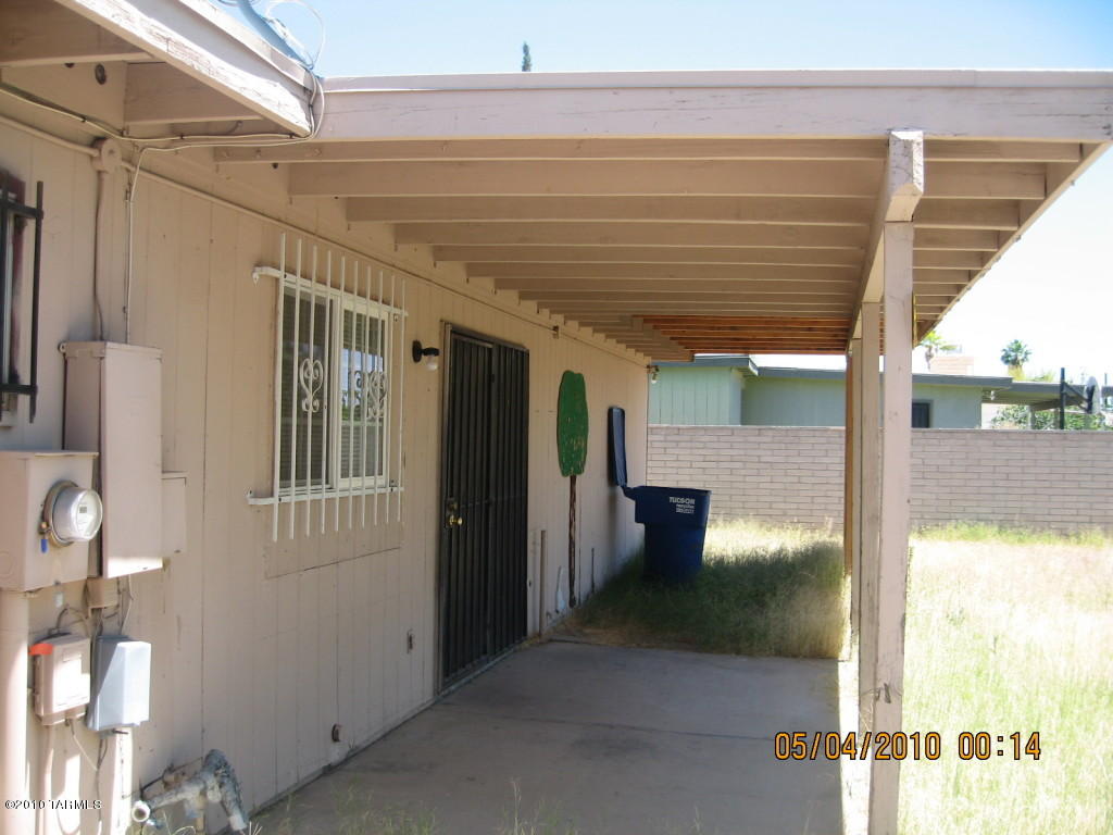 1902 E Bantam Rd, Tucson, AZ 85706 photo 1