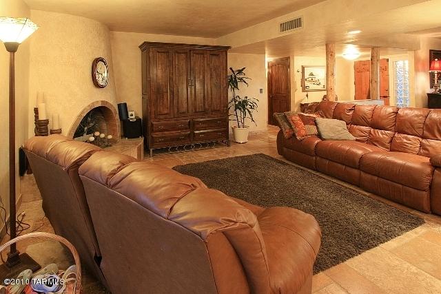 7833 E Highview Pl, Tucson, AZ 85750 photo 14