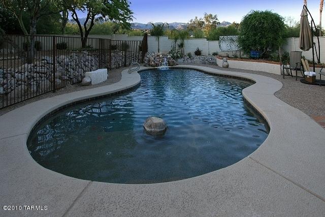 7833 E Highview Pl, Tucson, AZ 85750 photo 8