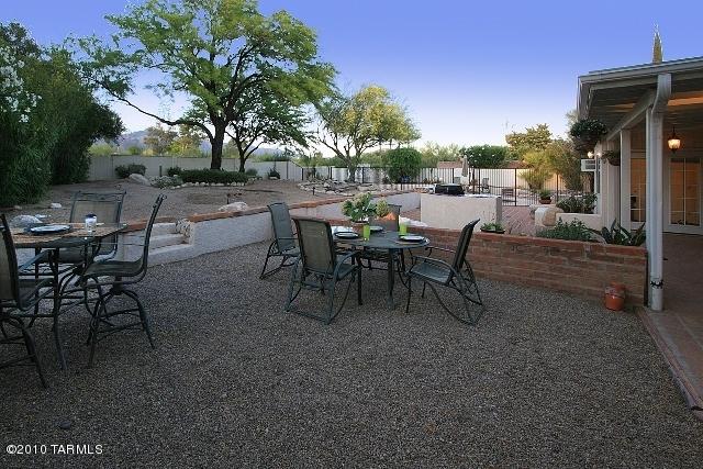 7833 E Highview Pl, Tucson, AZ 85750 photo 9