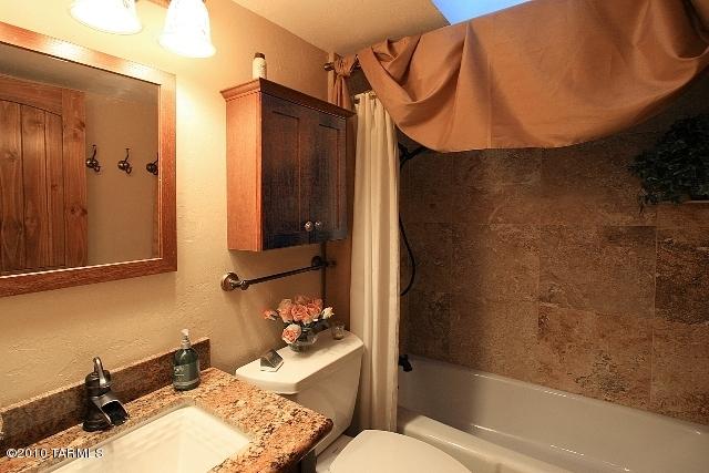 7833 E Highview Pl, Tucson, AZ 85750 photo 30