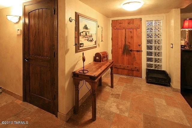 7833 E Highview Pl, Tucson, AZ 85750 photo 10