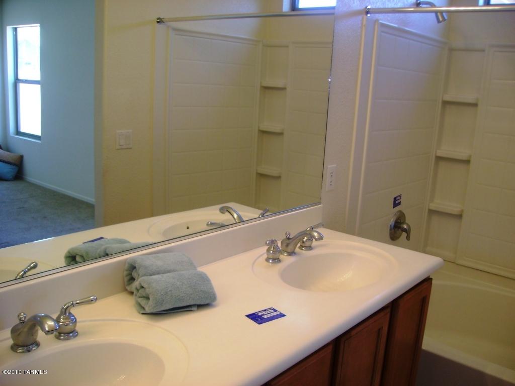 4087 E Stony Mdw, Tucson, AZ 85756 photo 9