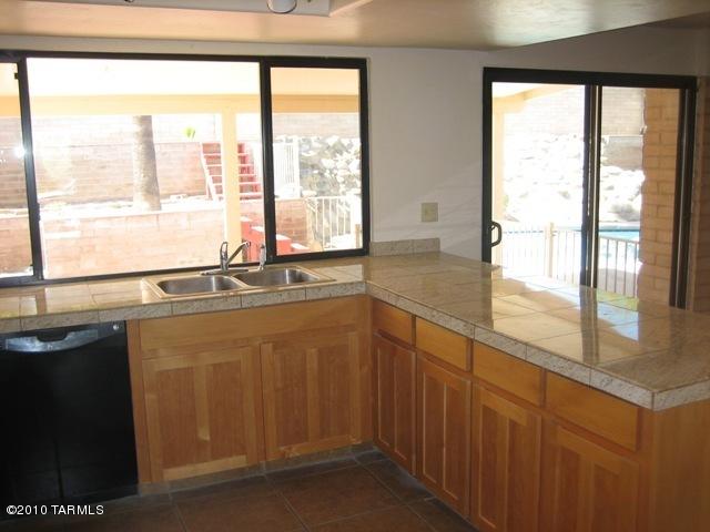 9622 E Rand, Tucson, AZ 85715 photo 3