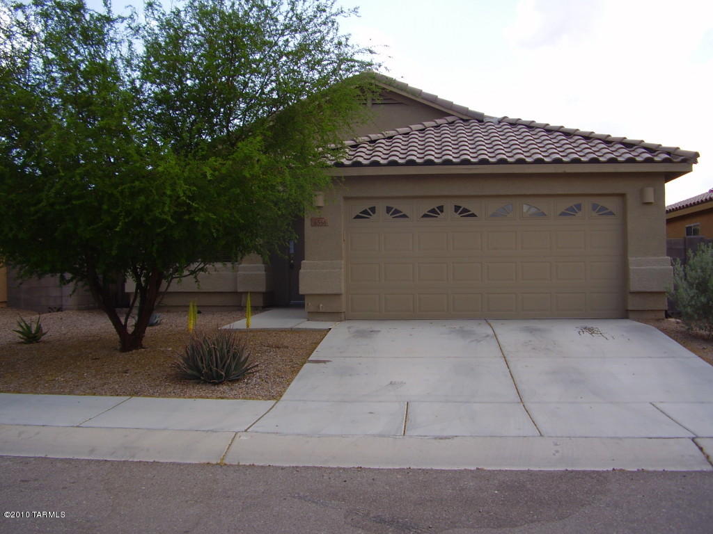 6566 E Splendid Ln, Tucson, AZ 85706 photo 1