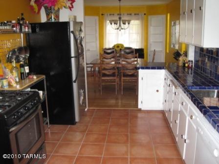 2917 E Devon St, Tucson, AZ 85716 photo 2
