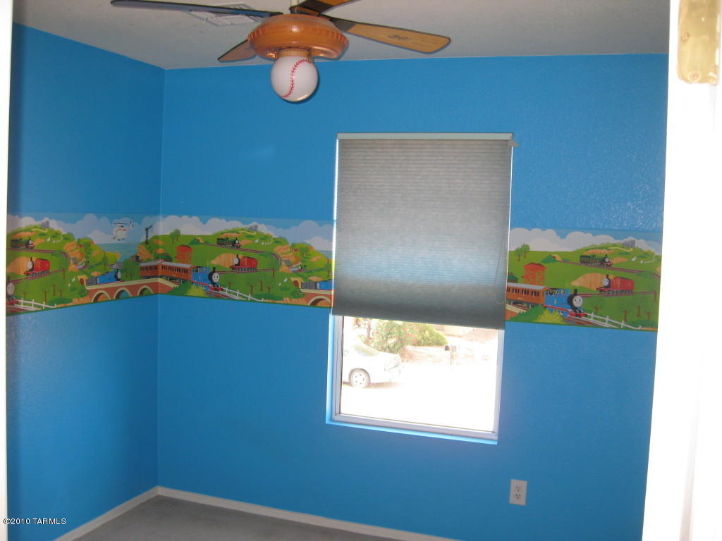 6196 E Bramble St, Tucson, AZ 85756 photo 5