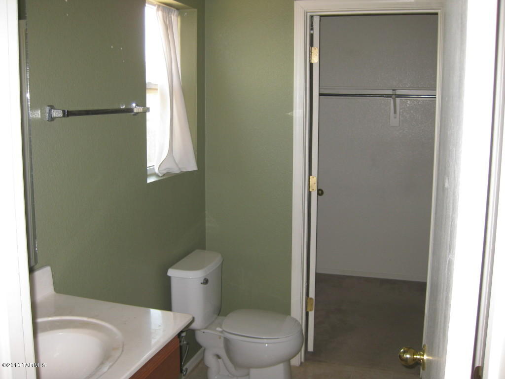 6196 E Bramble St, Tucson, AZ 85756 photo 7