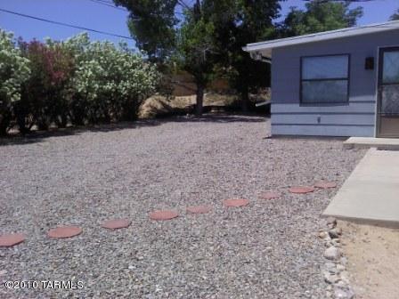 480 E Silverwood Ln, Benson, AZ 85602 photo 3
