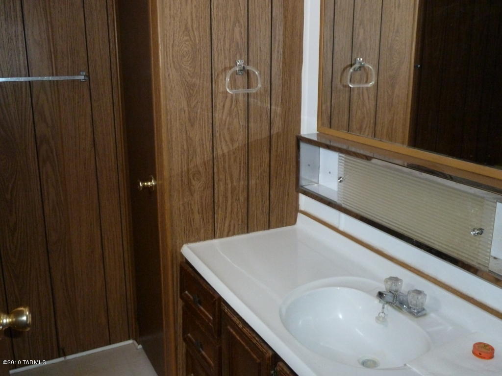 1318 E Ginter Rd, Tucson, AZ 85706 photo 10