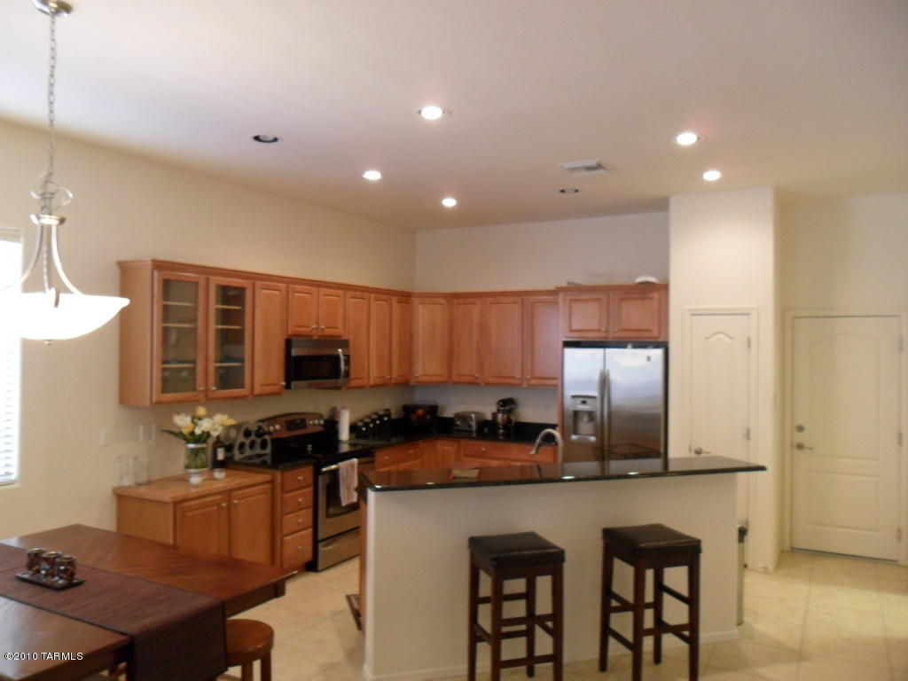 7791 E Jack Oak Rd, Tucson, AZ 85756 photo 2