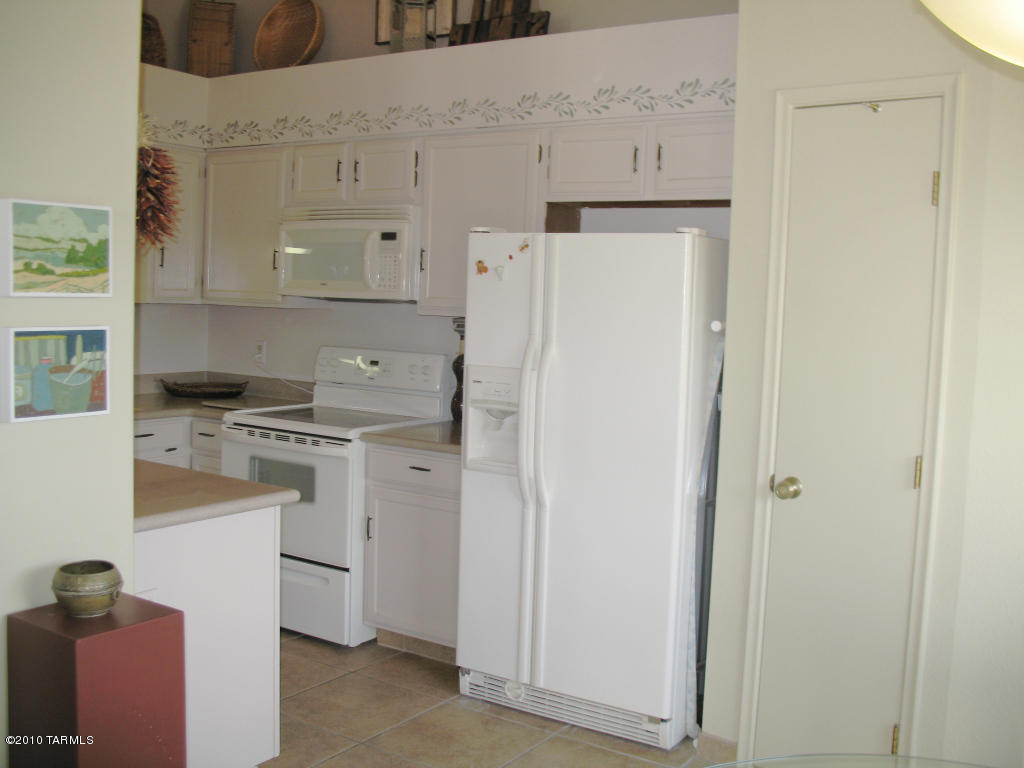 7511 E Beach Dr, Tucson, AZ 85715 photo 14