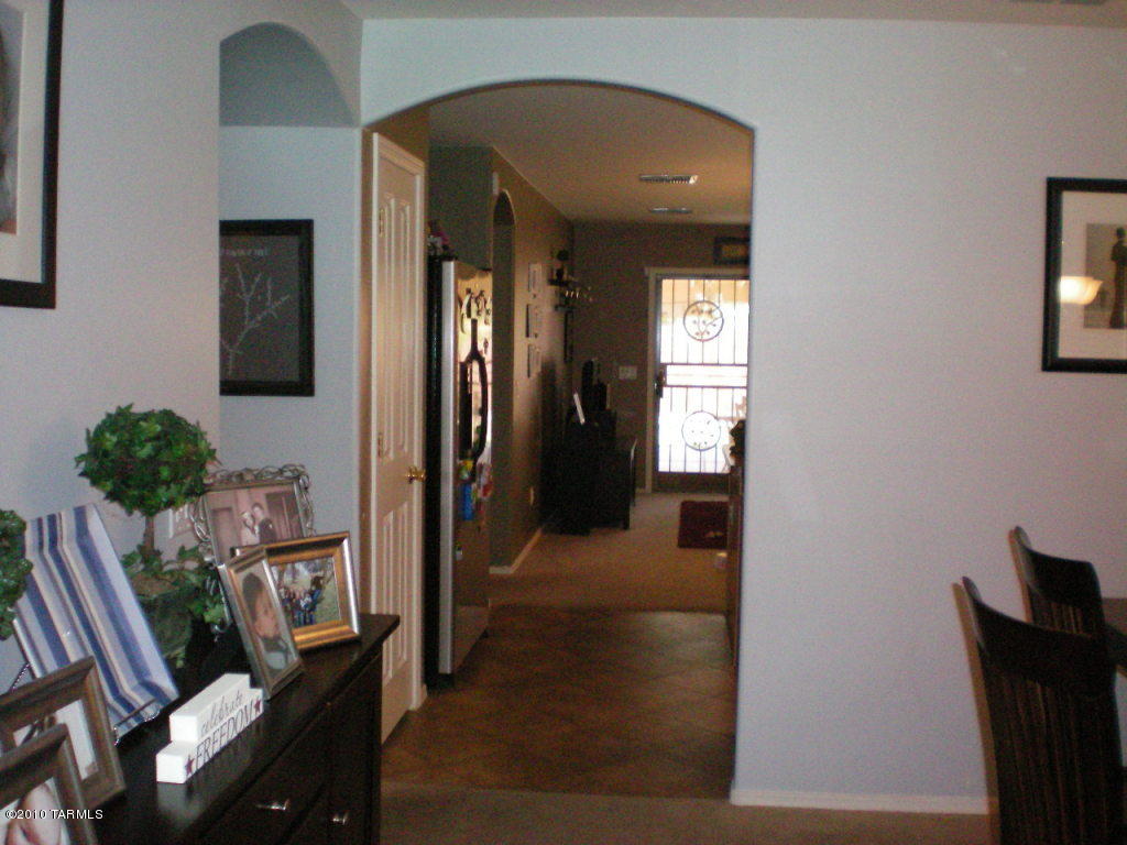 9961 E Apache Rain Dr, Tucson, AZ 85748 photo 3