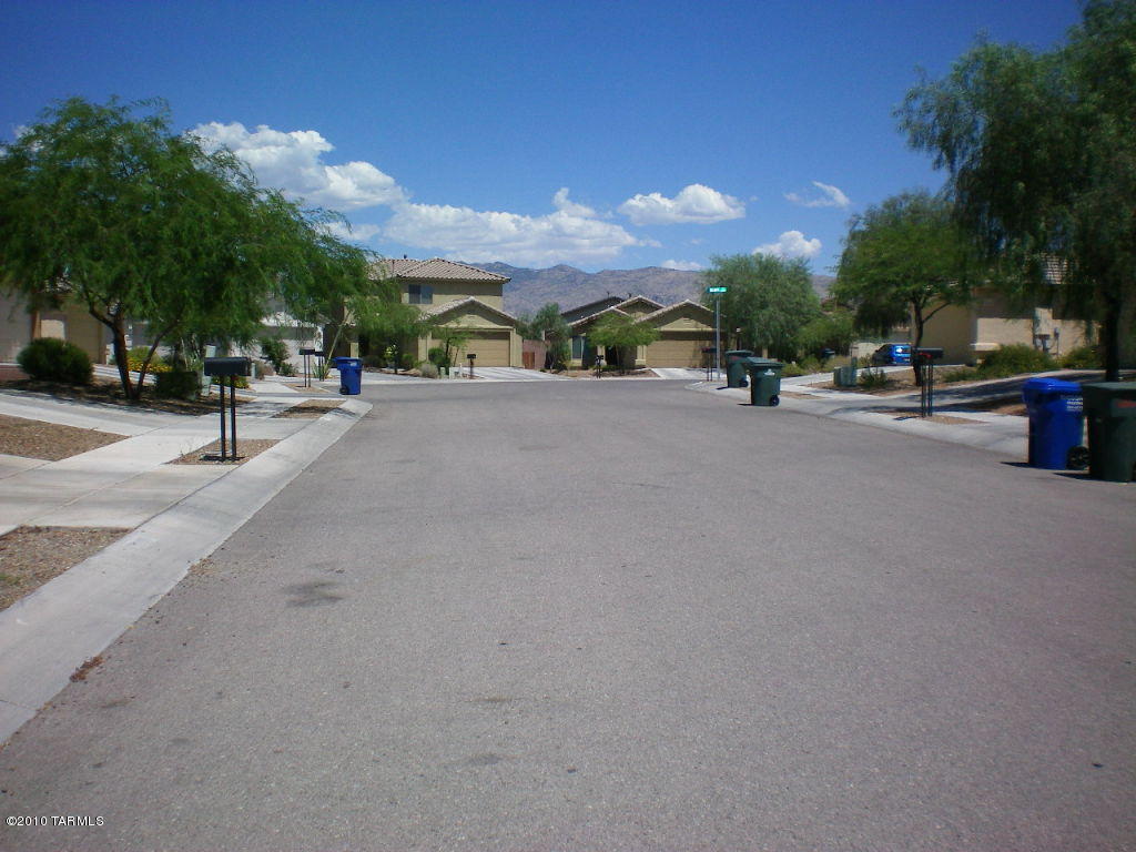 9961 E Apache Rain Dr, Tucson, AZ 85748 photo 14