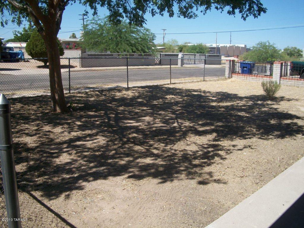 1109 E Macarthur St, Tucson, AZ 85714 photo 14