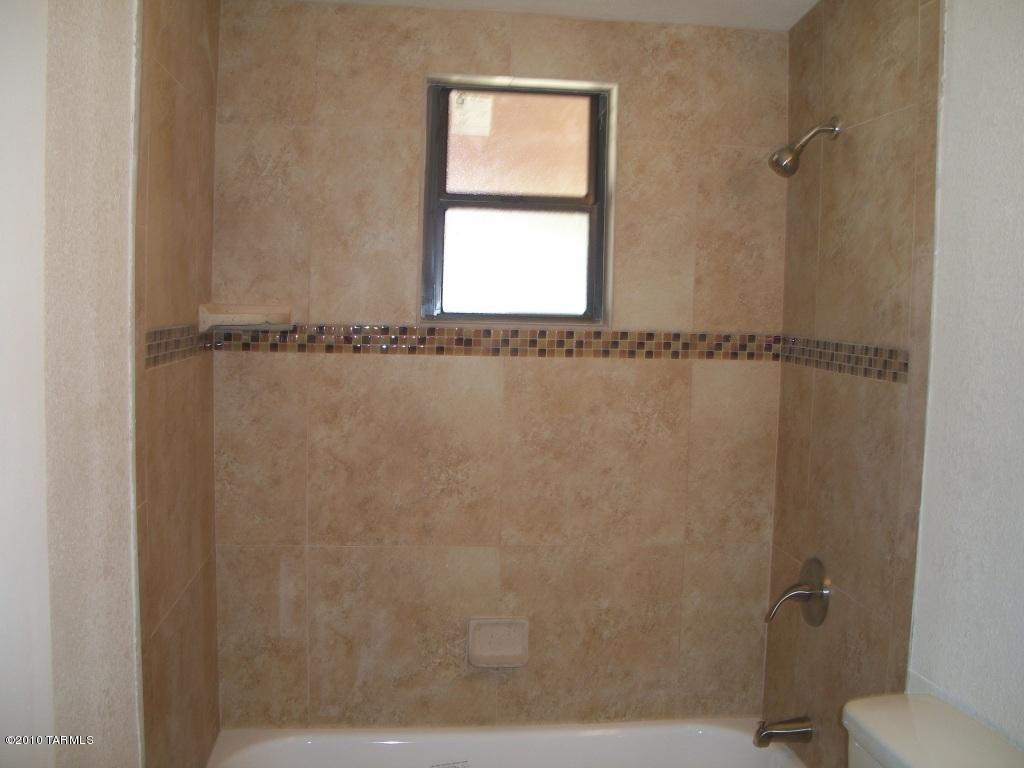 1109 E Macarthur St, Tucson, AZ 85714 photo 7